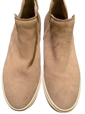 Women Beige Steve Madden Suede Slip on Sneaker Boots Sz. 8.5M